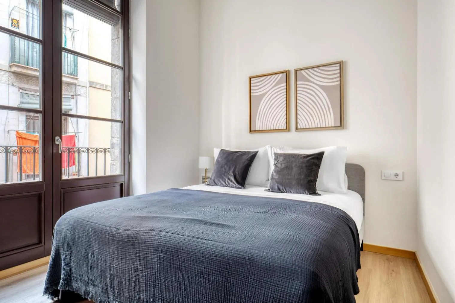 바르셀로나 Blueground El Born Nr Port Vell Bcn-60 아파트 스페인